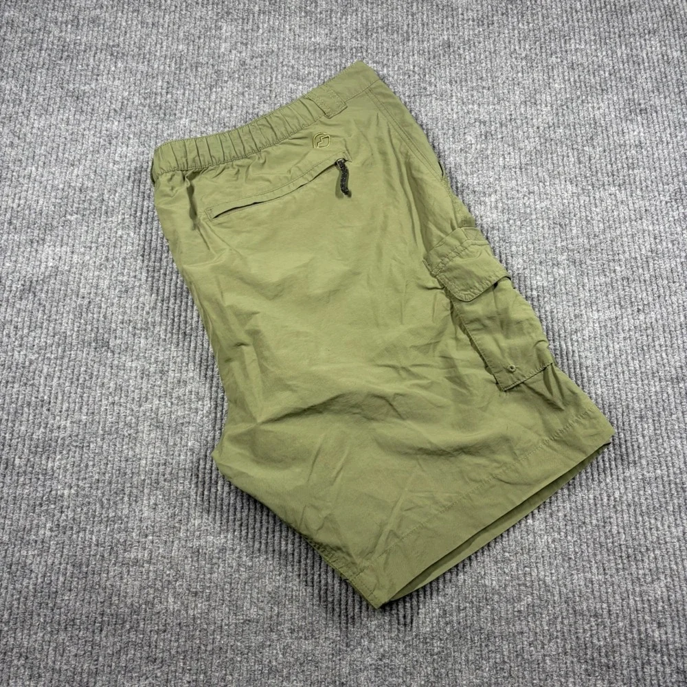 Magellan Shorts Mens 3XL Outdoors Fish Gear Green Water Repellent Cargo Fishing